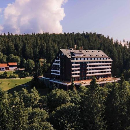 Orea Resort Horizont Sumava เชเลซนารูดา ภายนอก รูปภาพ