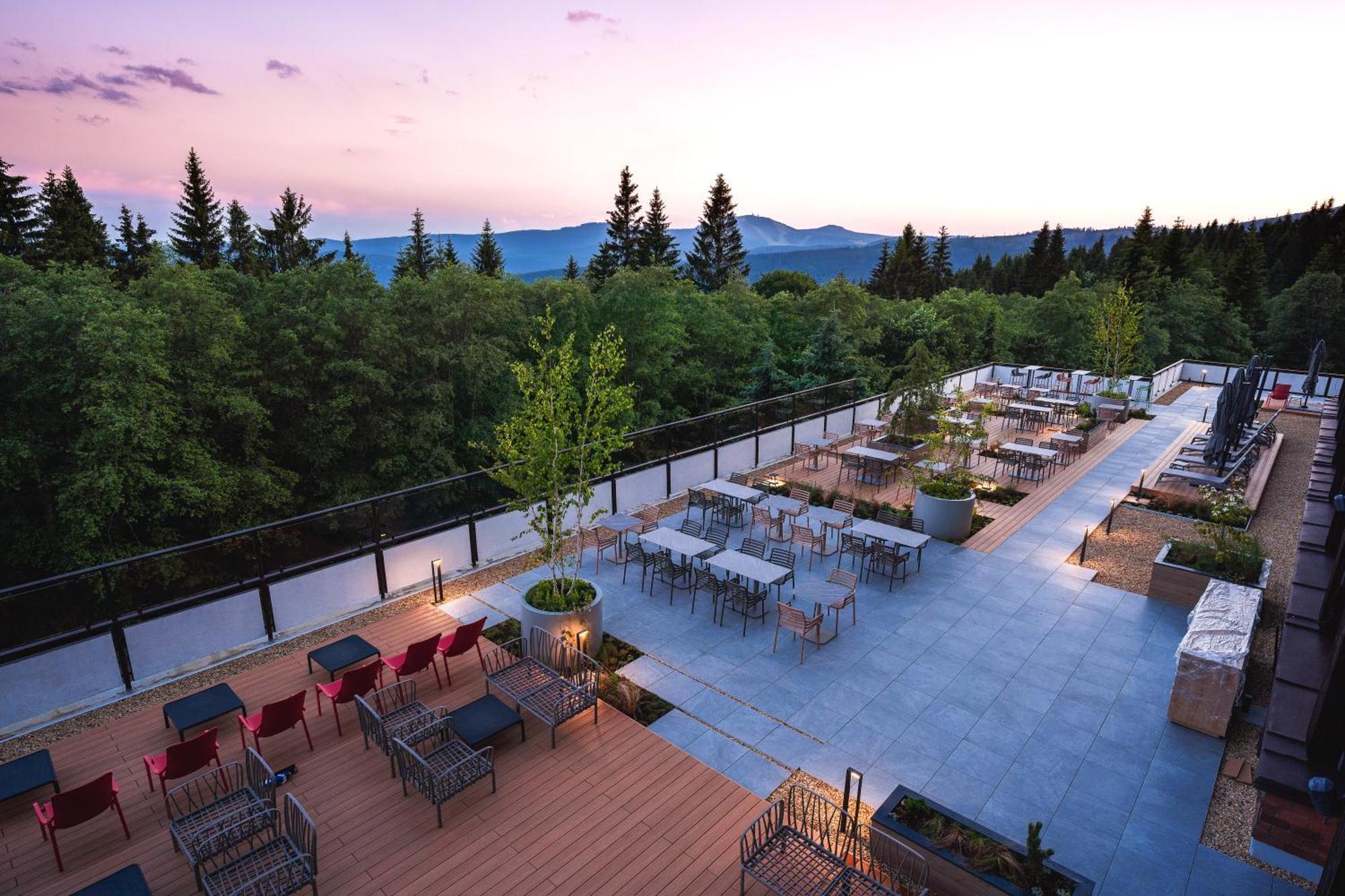 Orea Resort Horizont Sumava เชเลซนารูดา ภายนอก รูปภาพ